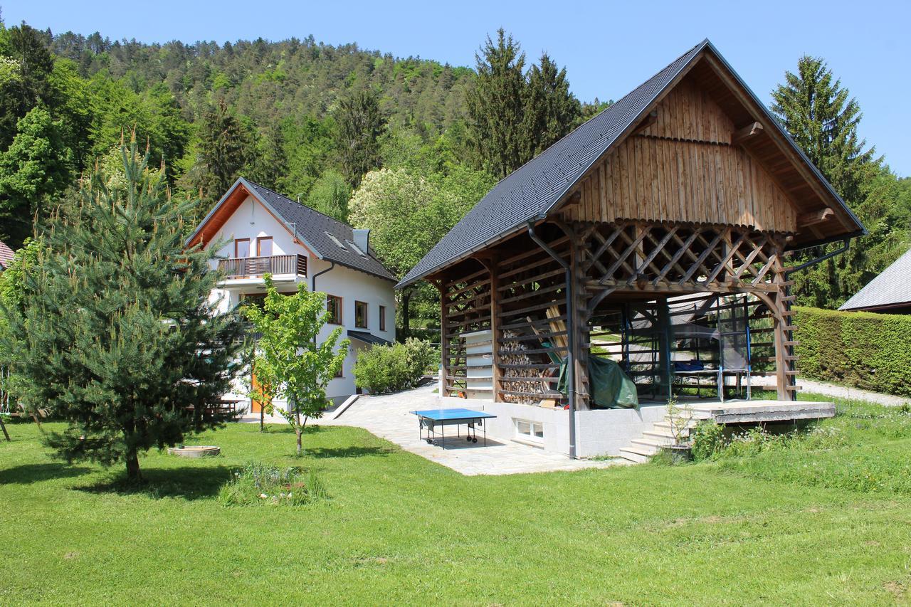 Vila Katarina Hrastenica Exterior photo
